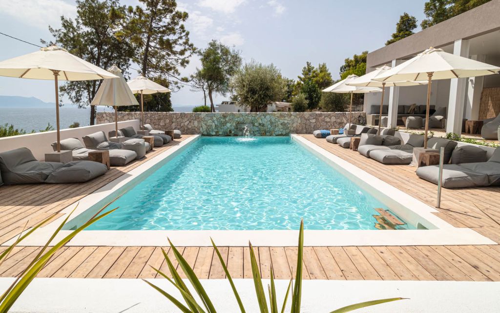 07 poolcentralview 1024x640 - Paleros Dream Homes